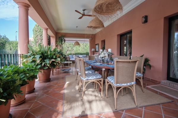 Villa aguja