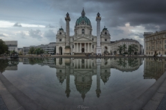 San Carlos Borromeo reflejo agua